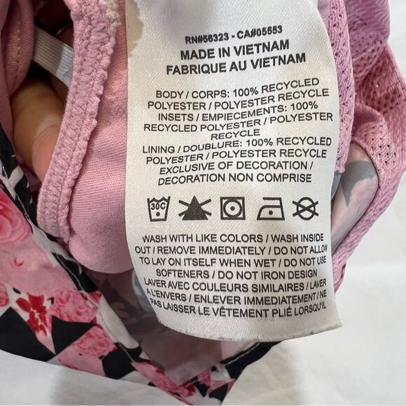 Nike Girls Pink Floral Running Shorts sz S Pink and Black - Picture 6 of 16